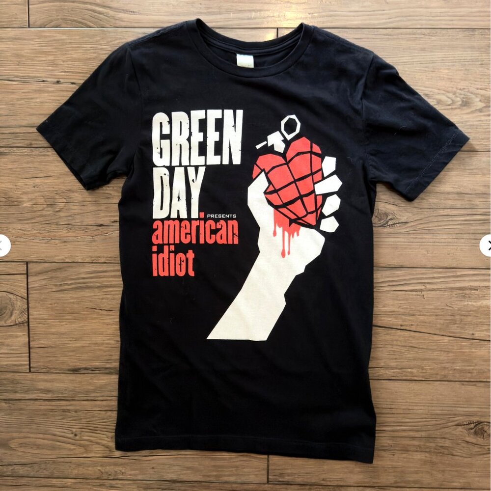 Green Day American Idiot Graphic Tee Black XS‎